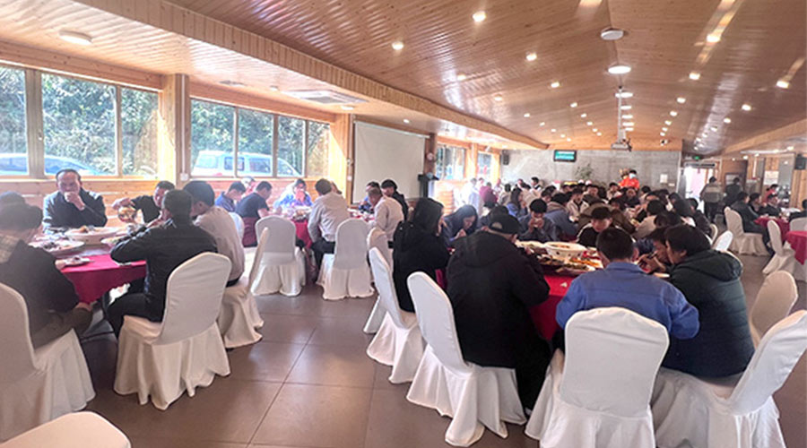 金環(huán)電器開工宴！吃飽喝足加油干迎戰(zhàn)2023！