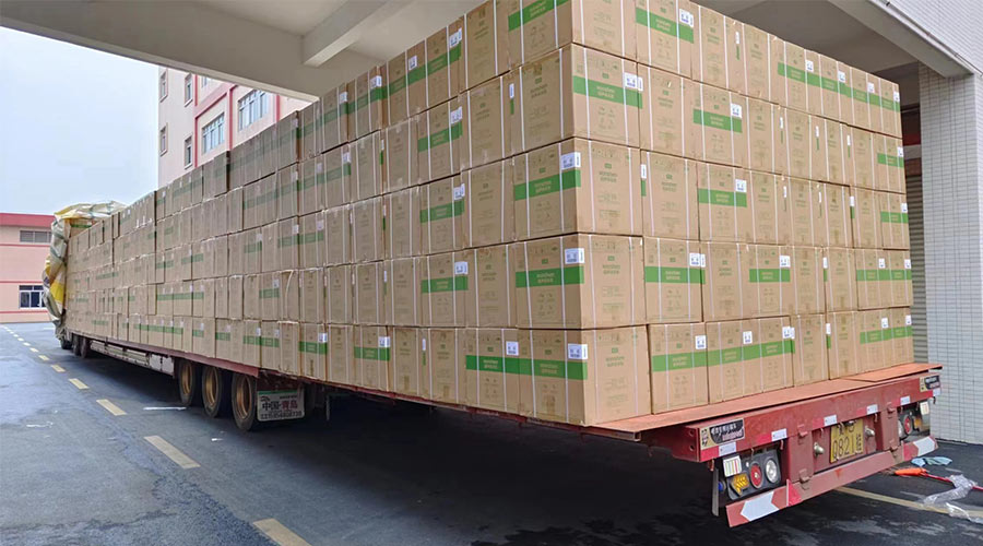 場(chǎng)面壯觀！國(guó)內(nèi)某知名品牌客戶2000臺(tái)波輪洗衣機(jī)高效裝柜完畢