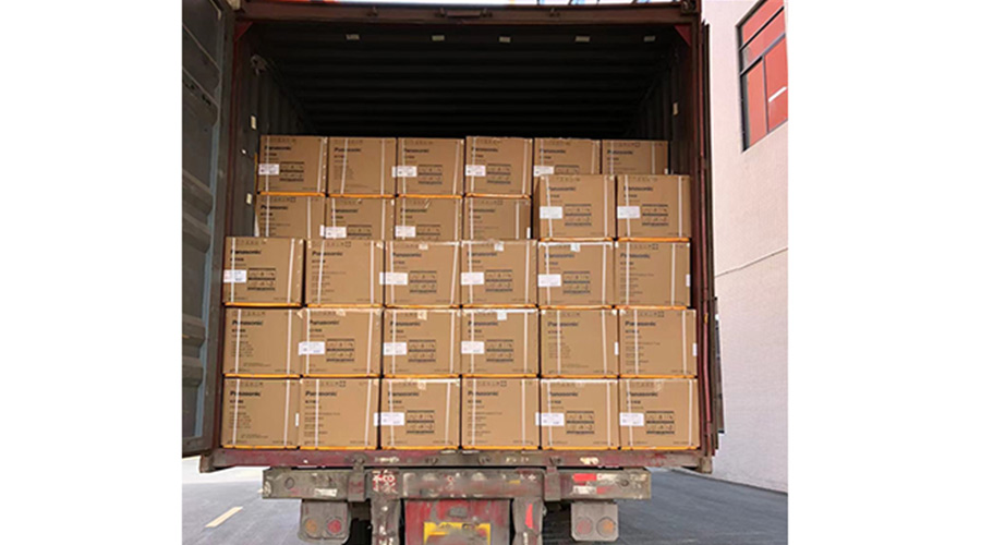 國內(nèi)知名品牌客戶裝柜完畢！順利發(fā)貨！