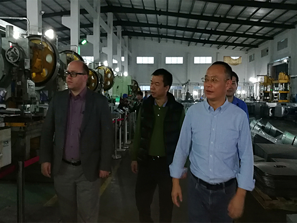 伊萊克斯領(lǐng)導廠工廠